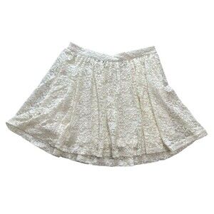 Forever 21 Juniors Size Small Short Ecru Lace Lined Skirt Flair Size Zip Mini